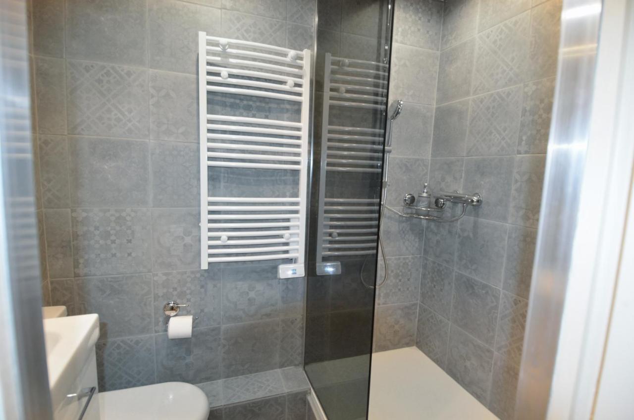 Superbe Appartement 5 Personnes Plein Coeur Centre-Ville Quartier Du Port De Nice Bagian luar foto